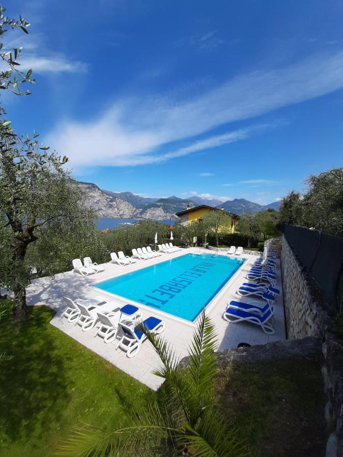 Appartamenti Elisabeth Brenzone sul Garda Exterior photo