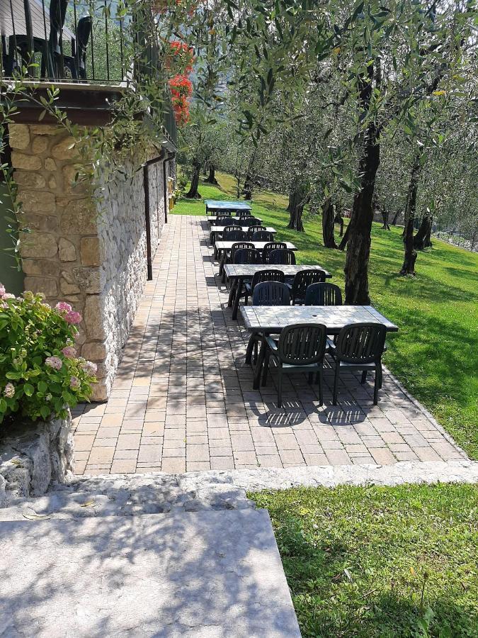 Appartamenti Elisabeth Brenzone sul Garda Exterior photo