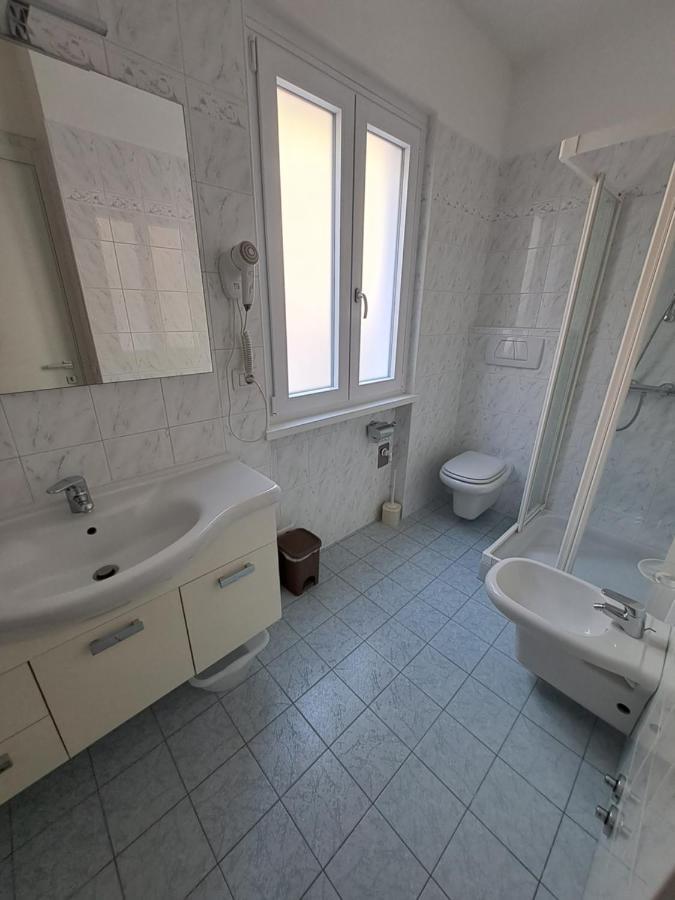 Appartamenti Elisabeth Brenzone sul Garda Exterior photo